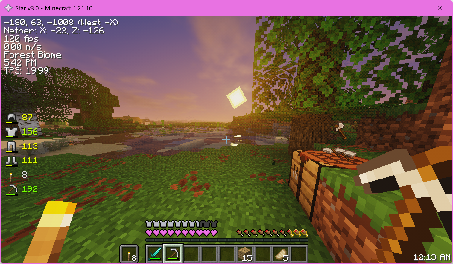 Screenshot of gameplay in Star with shaders enabled. The player has items with various durability levels, a map, and basic performance info being shown in a convenient on-screen HUD